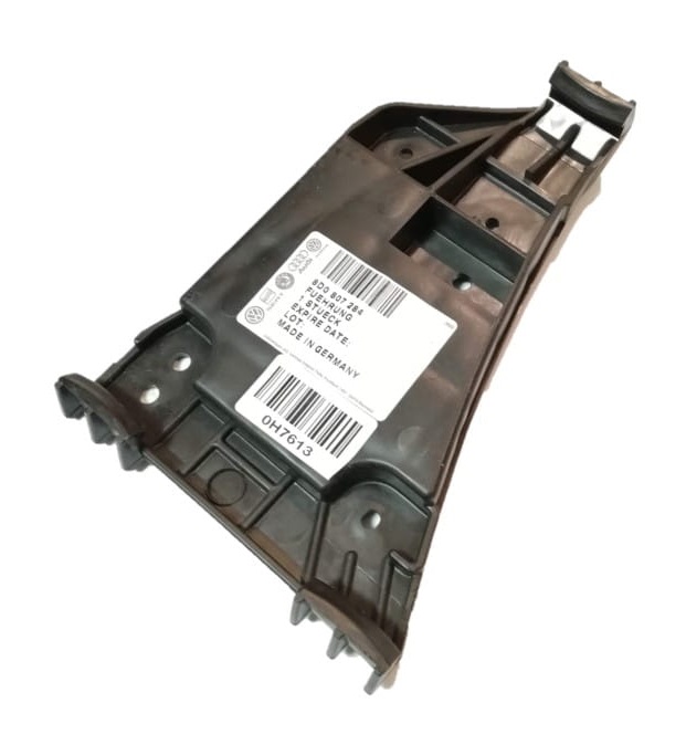 Кронштейн бампера переднього правий VAG (8D0807284)